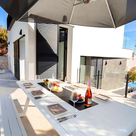 Villa Calalga By Interhome *
